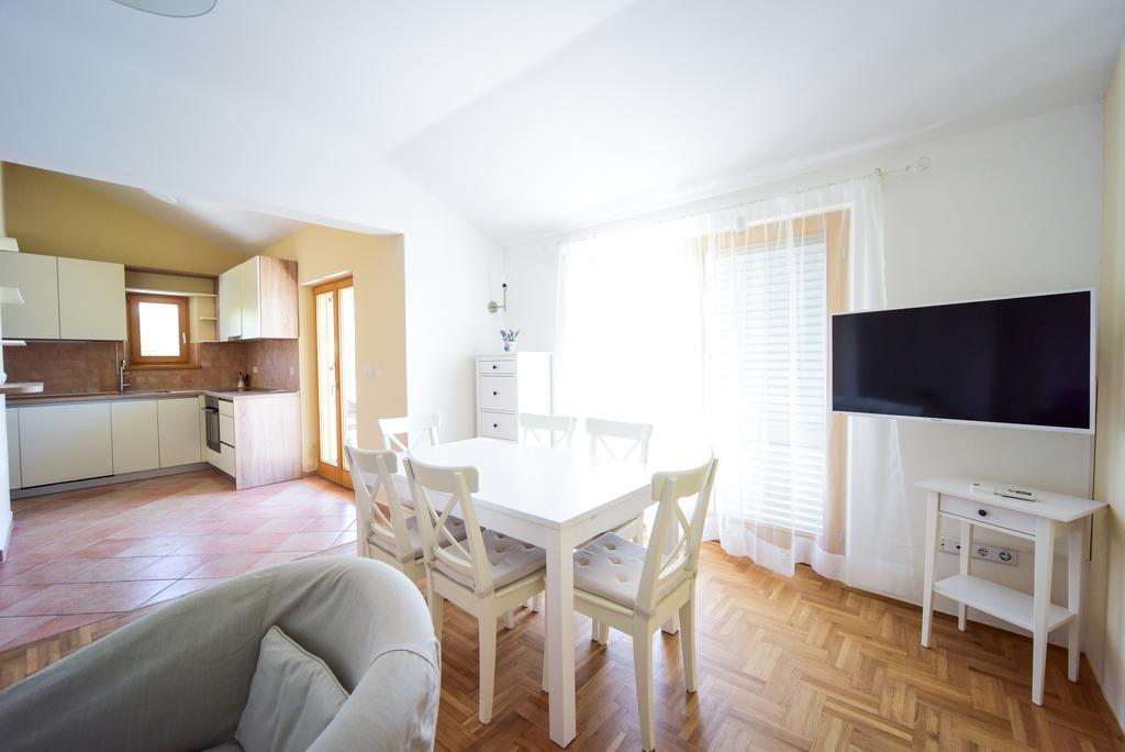 Apartments Villa Perla Rovanjska Chambre photo